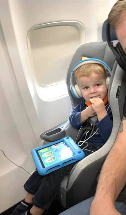 Car Seats In First Class And Business Pitfalls Possibilities Travel Seat Mom - Can You Take A Car Seat On Delta